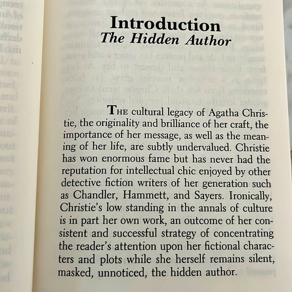 Agatha Christie The Woman And Her Mysteries HC/DJ Large Print - Picture 8 of 9